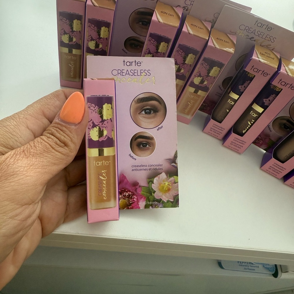 Tarte Creaseless Concealer - Picture 4 of 5